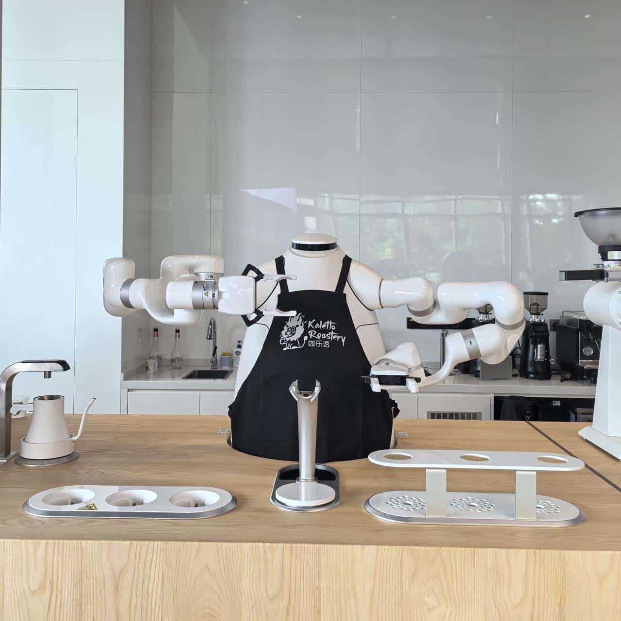 Cyber Shanghai: Futuristic AI & Tech Experience Tour