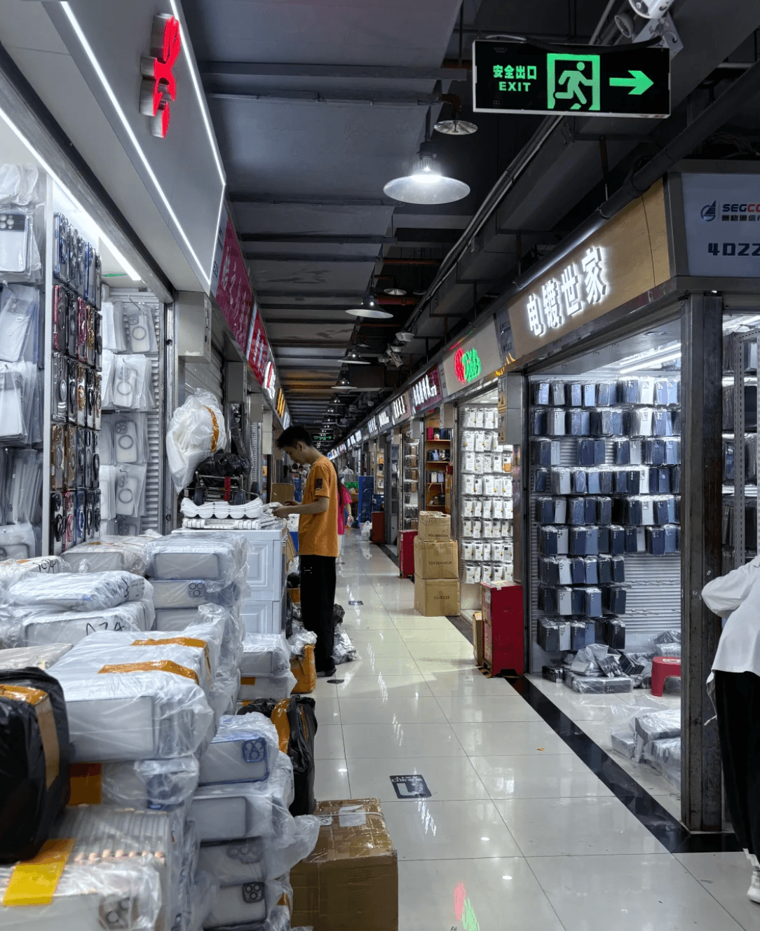 Guía del Mercado de Electrónica Huaqiangbei de Shenzhen: Qué Comprar y Cómo Visitar 3