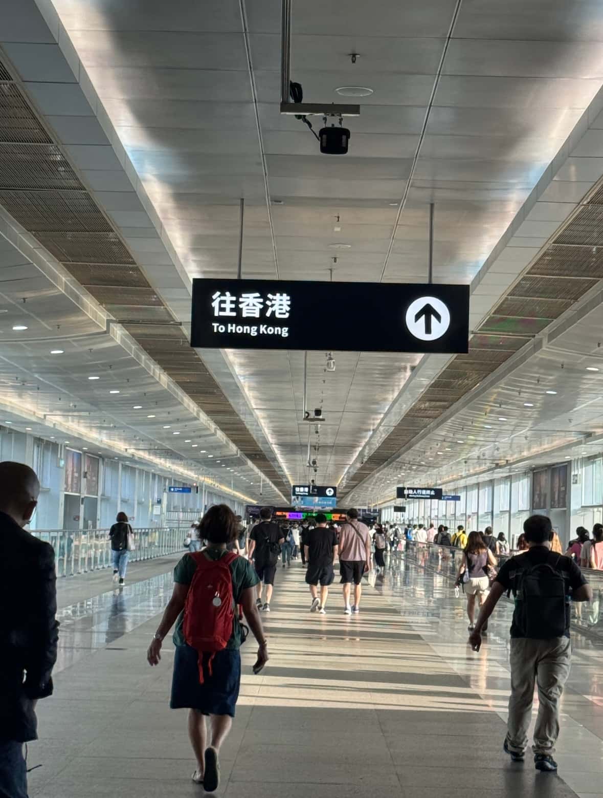 Shenzhen–Hong Kong Transport Guide. High Speed Rail, Metro Crossings and Cross Border Transfers Explained