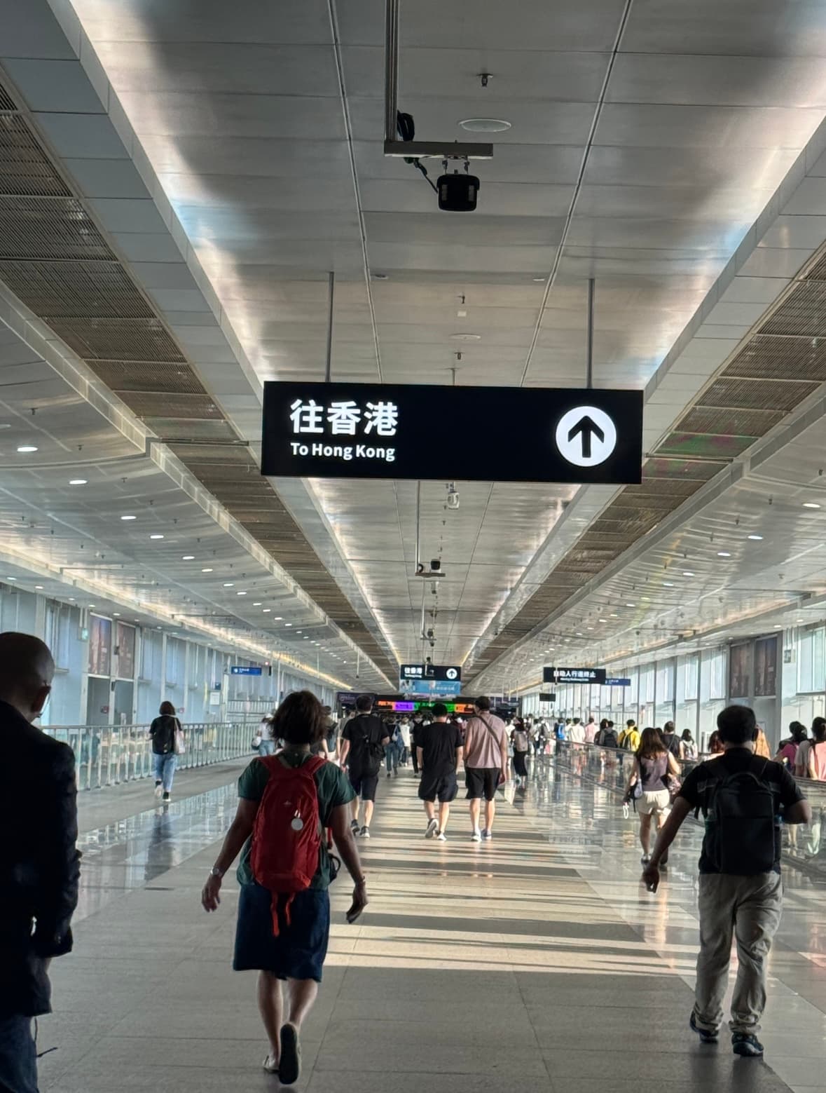 Shenzhen–Hong Kong Transport Guide. High Speed Rail, Metro Crossings and Cross Border Transfers Explained