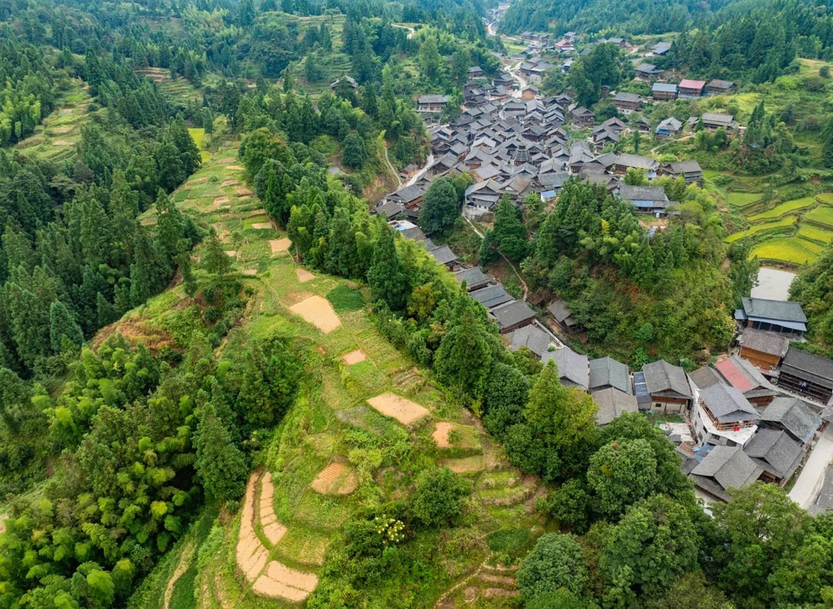 Guizhou Dong Culture Immersion Tour (2 Days 1 Night) 3
