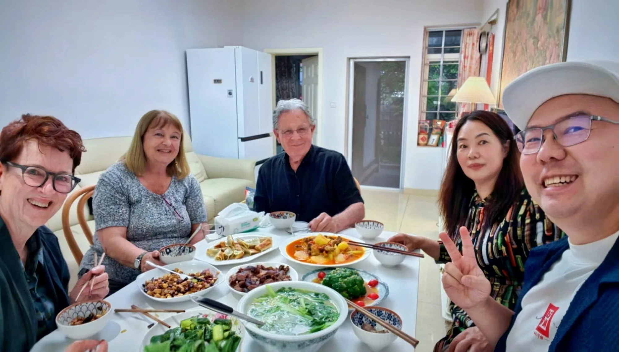 Chengdu Home Dining: Dine in a Local Home with English-Speaking Hosts 2