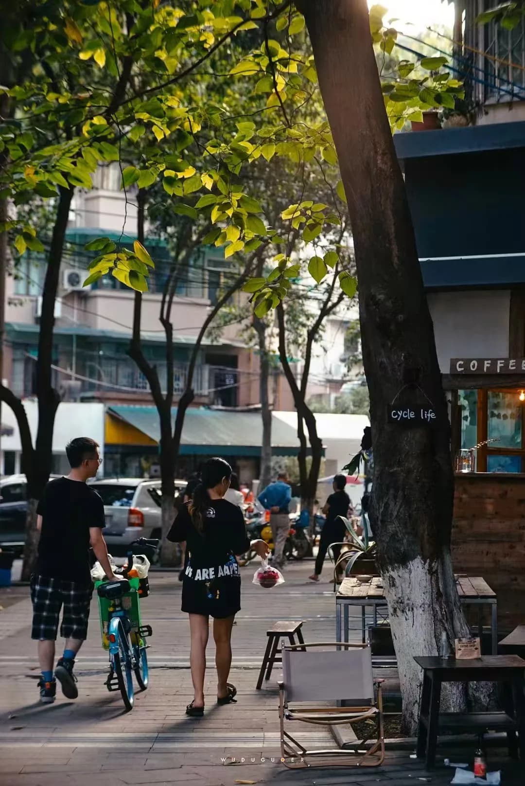 The Diversity of Chengdu:Subculture, Migration and Public Space 3