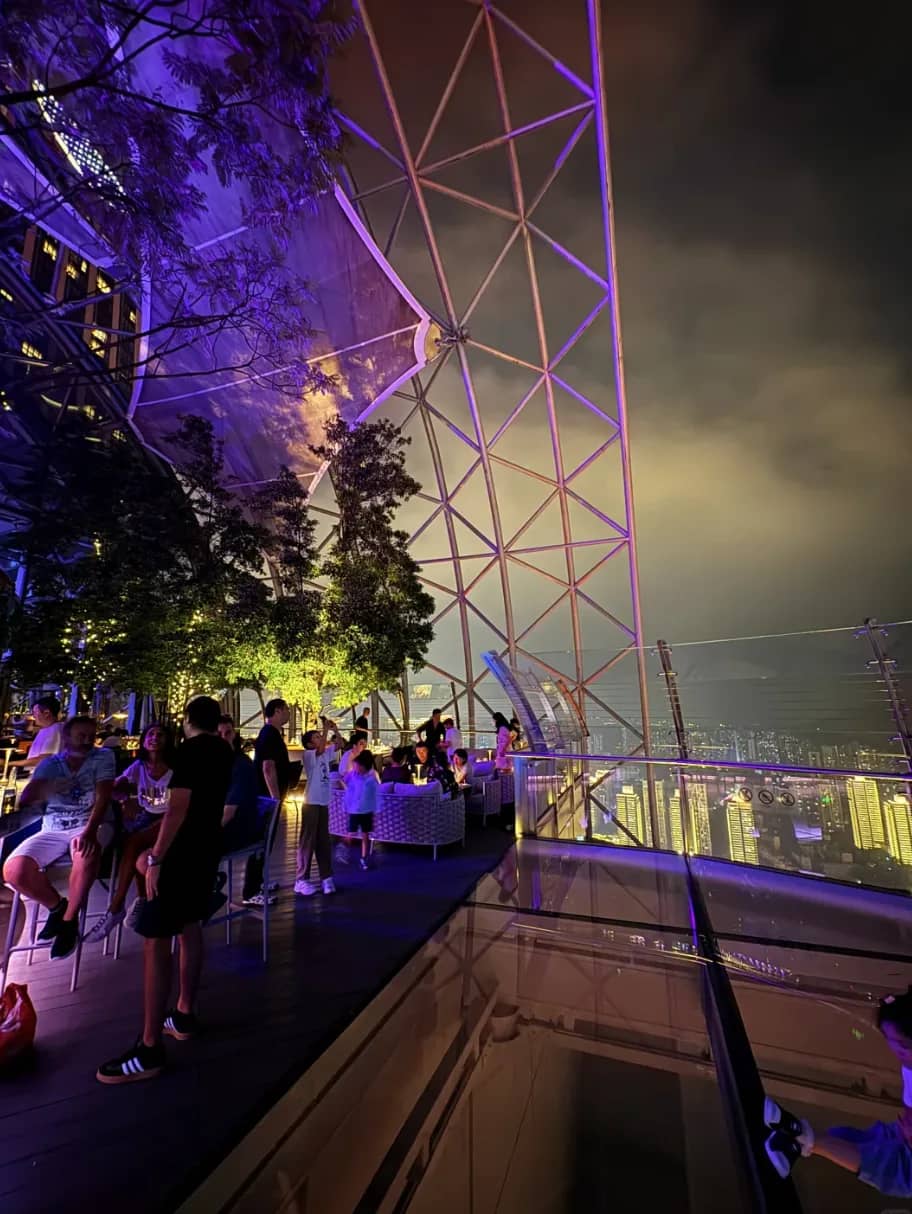 SHUA Bar Chongqing: High-Altitude Night Views at Raffles City